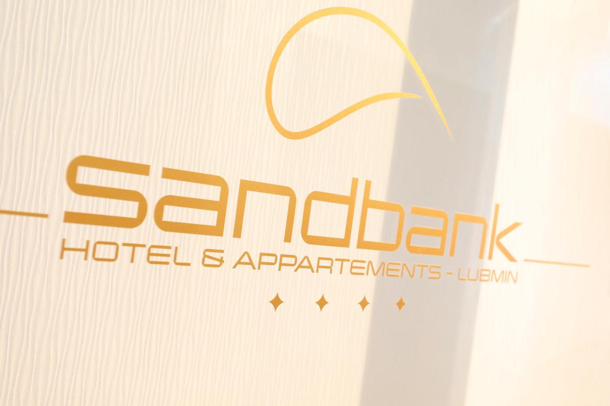 Sandbank & *