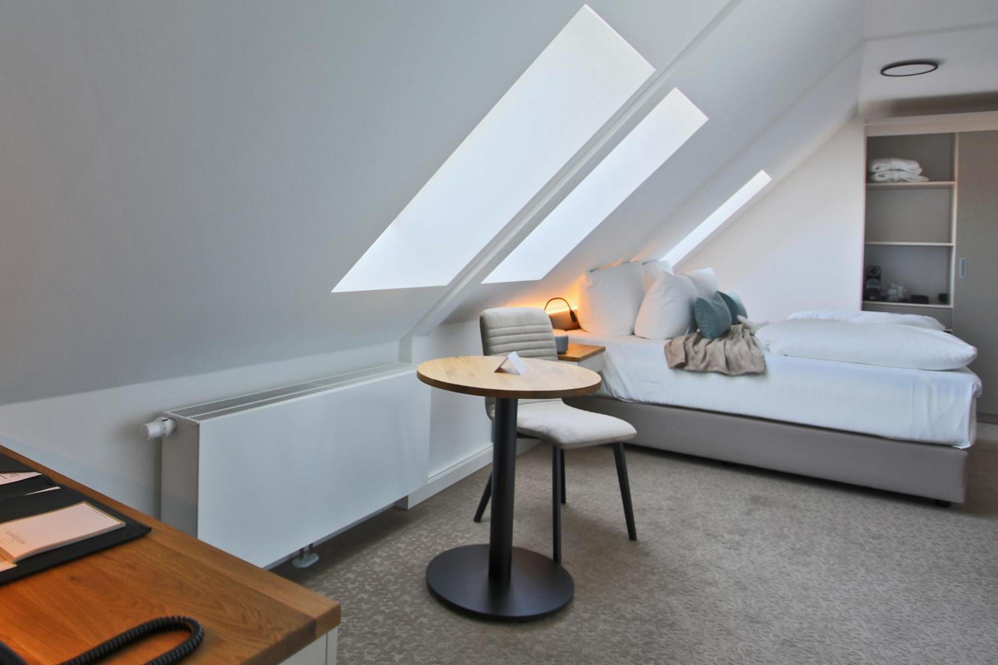 Hotel Sandbank & *